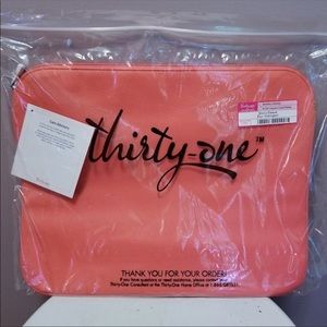 Thirty One Savvy Sleeve Laptop Case New